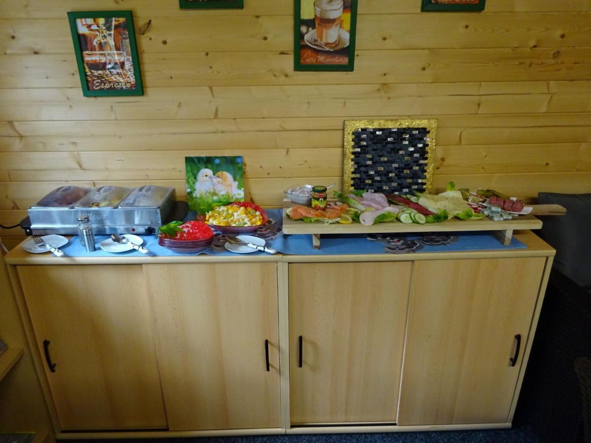 Ferienanlage Waschbaer Country Templin Esterno foto